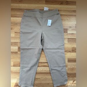 Croft & Barrow Taupe Stretch Ankle Pants